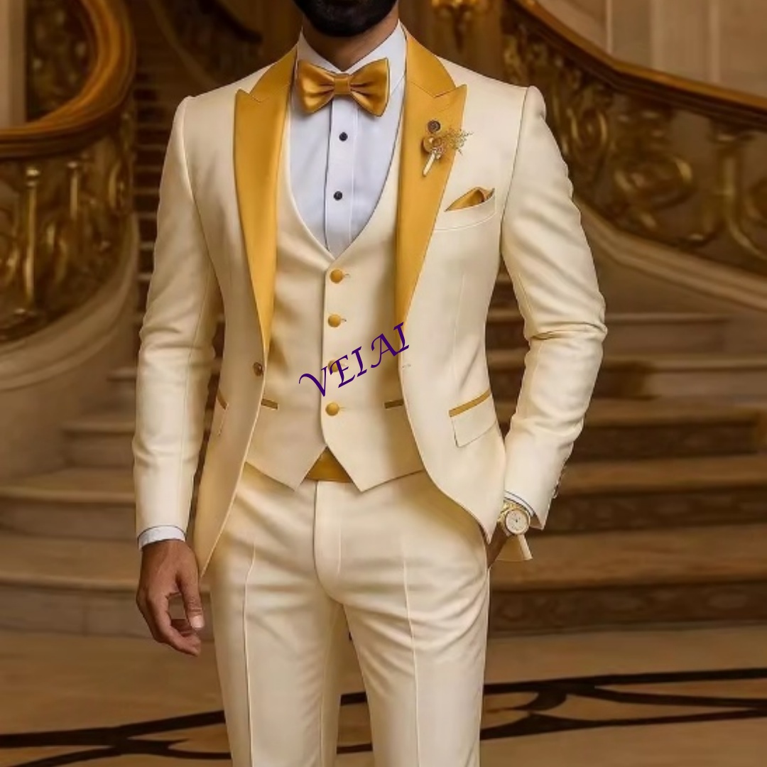 Men Grooming Outfit - ชุดสูทผู้ชายสีงาช้างแบบสั่งตัดพิเศษ คอสีทอง สำหรับงานแต่งงาน งานเลี้ยง งานพิธีการ ชุดเจ้าบ่าว